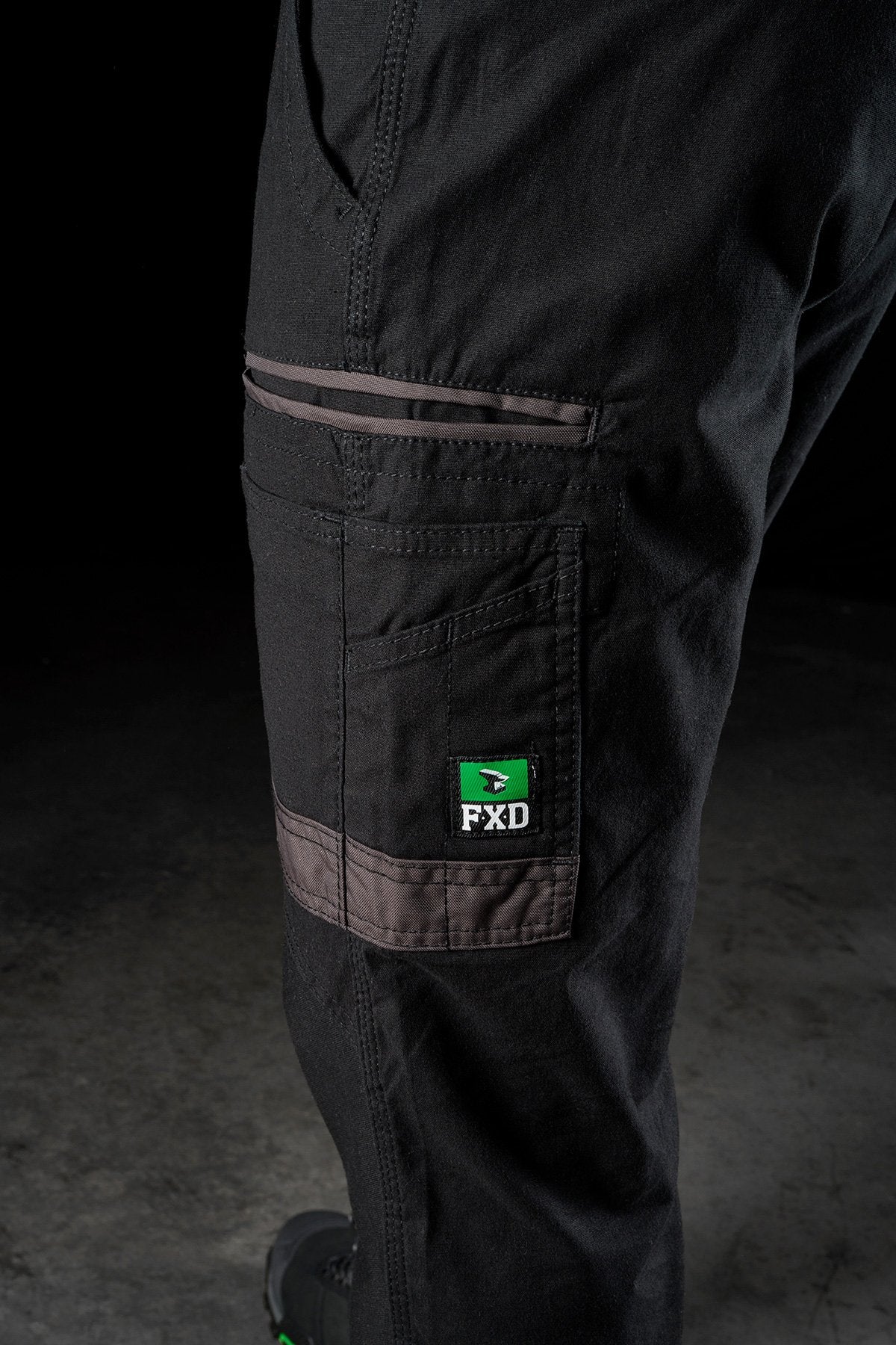 FXD  WP4 Cuffed Work Pants  Khaki  Hip Pocket Workwear  Safety